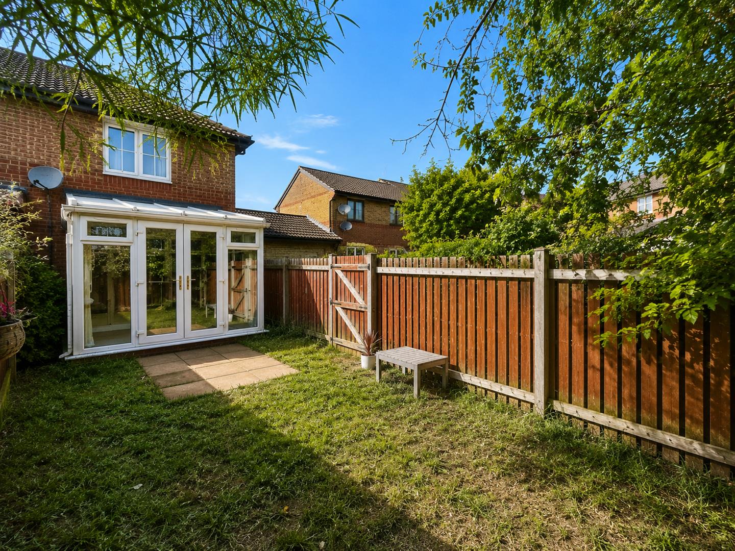 Century Avenue, Oldbrook, Milton Keynes